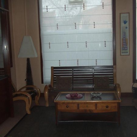 Hotel Vadorrey Roa ภายนอก รูปภาพ
